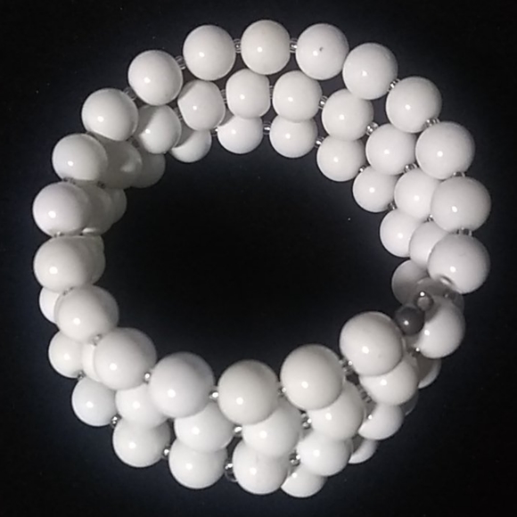 ✴️vtg white beads set - Picture 5 of 7